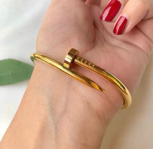 Golden Minimalist Cuff Bracelet with Secure Clasp